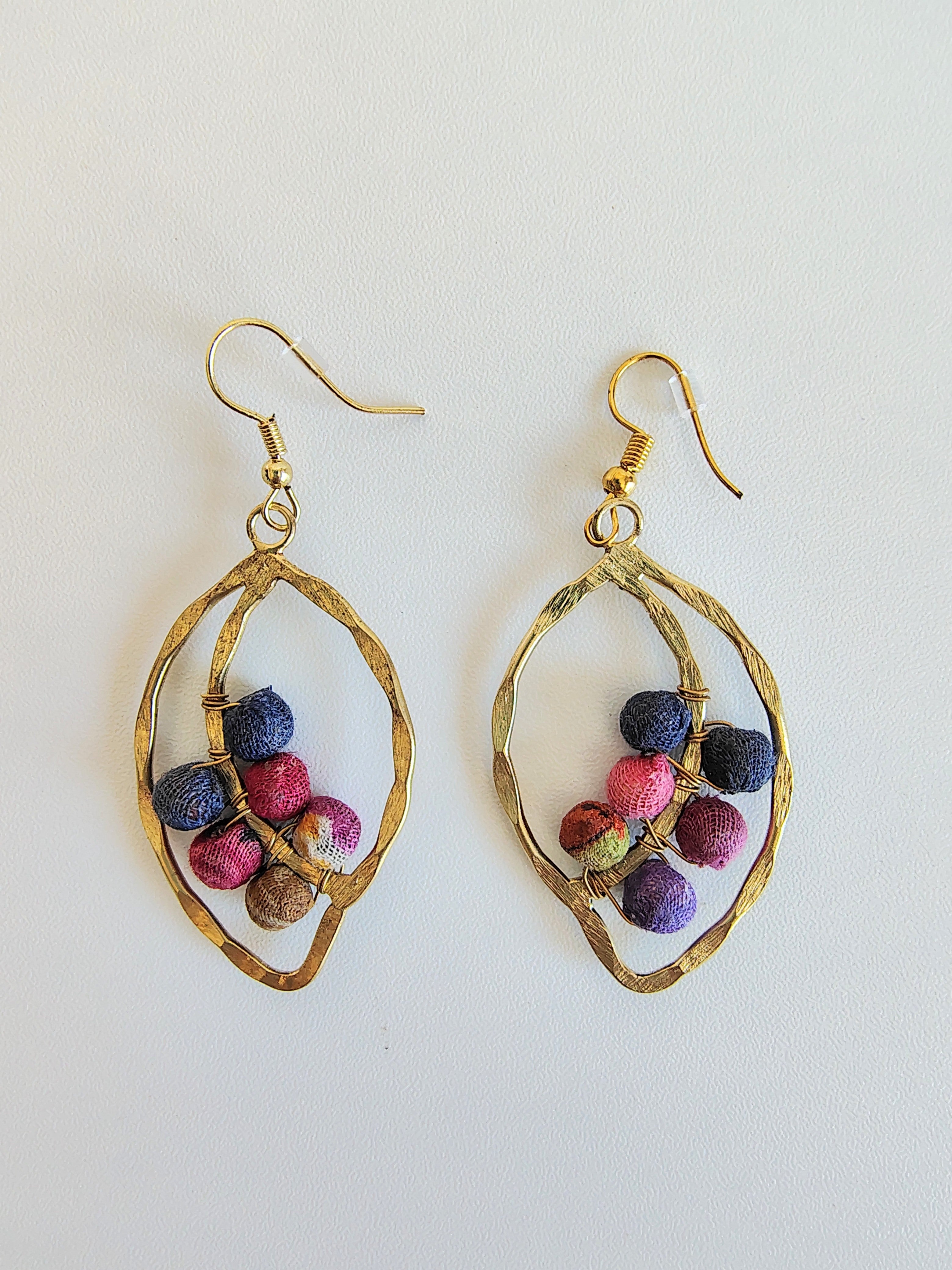 Aasha Kantha Handcrafted Leaf Beaded Earrings